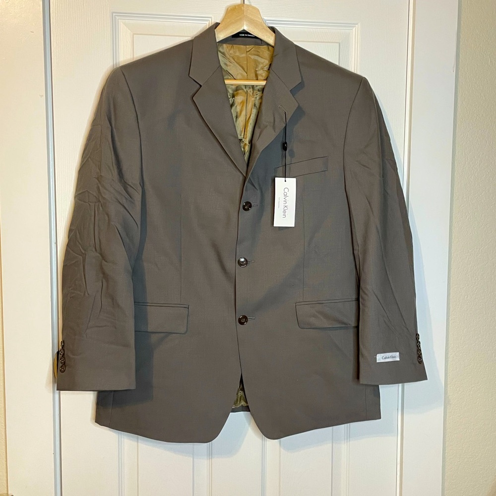 NWT Calvin Klein taupe suit sports blazer sz 40